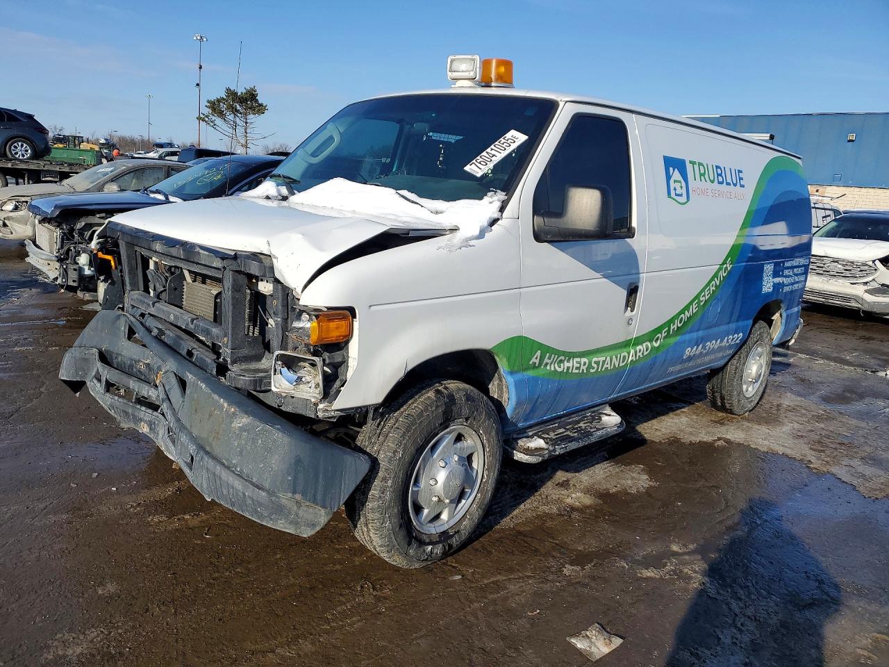 2011 FORD E250