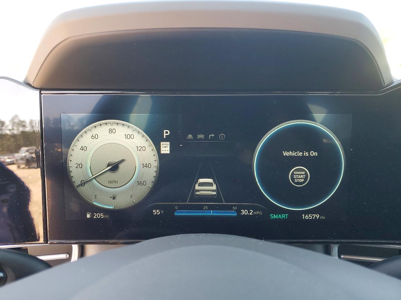 2024 HYUNDAI ELANTRA SEL photo 9