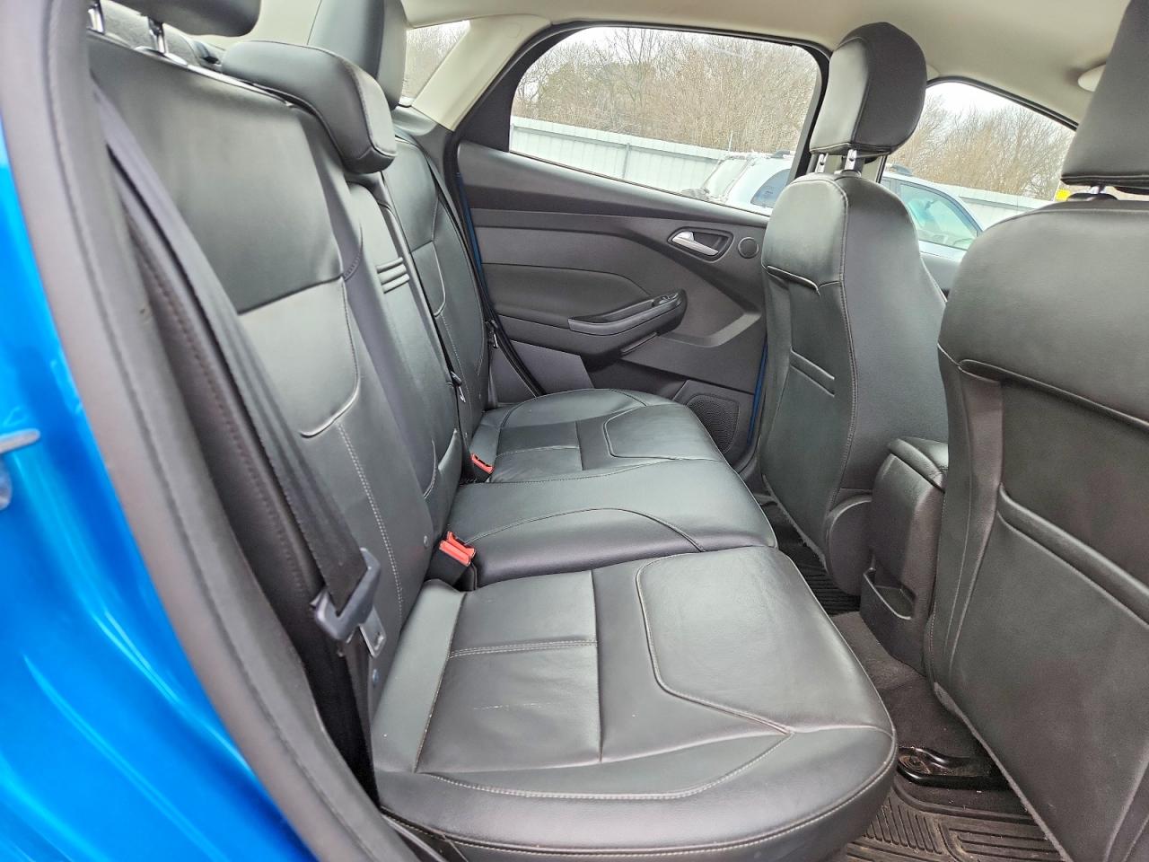 2015 FORD FOCUS TITANIUM photo 10