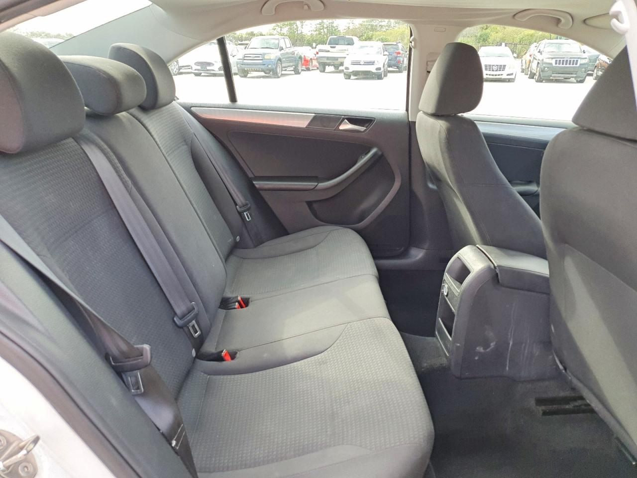 2015 VOLKSWAGEN JETTA SE photo 10