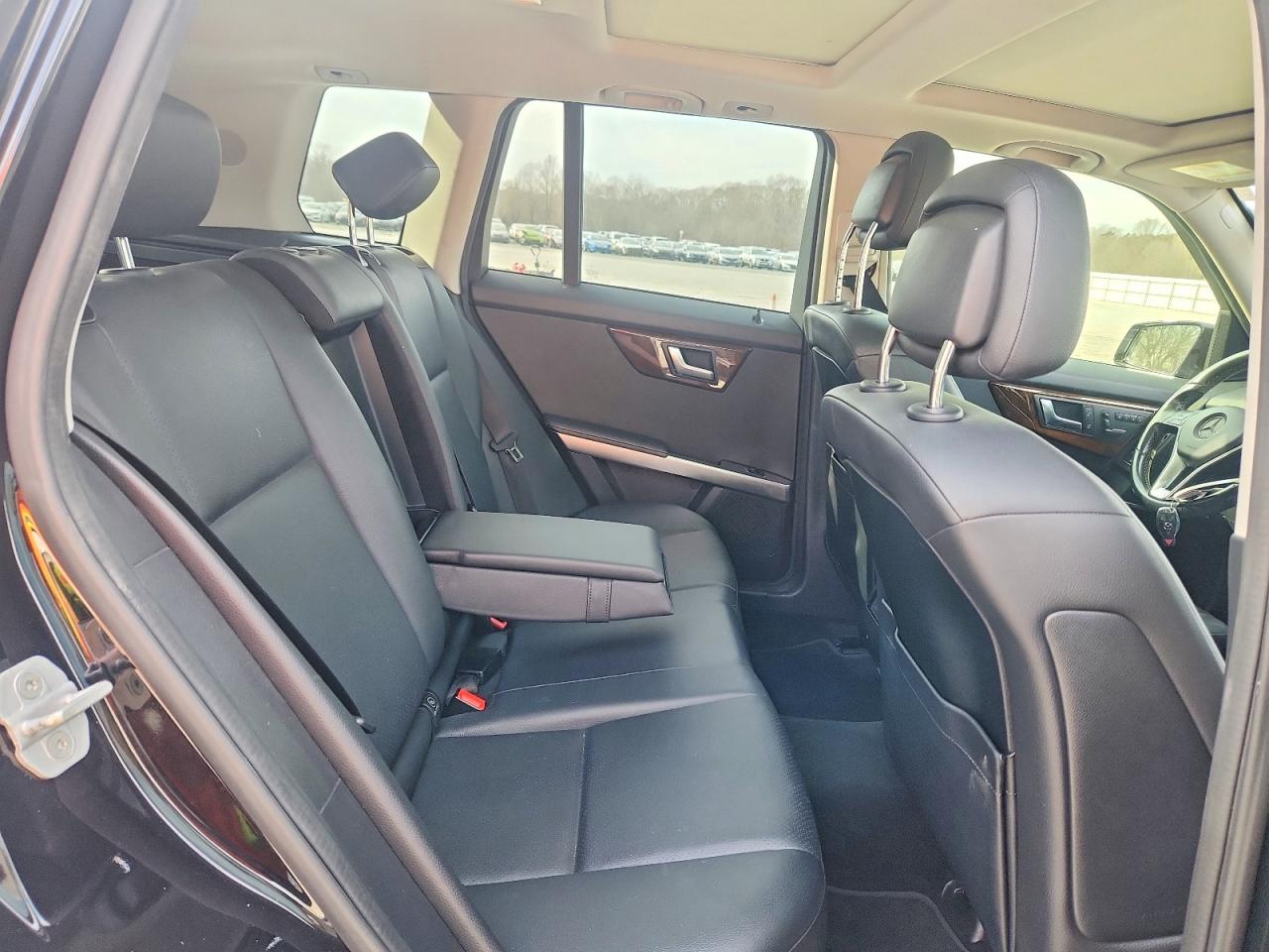 2015 MERCEDES-BENZ GLK 350 4MATIC photo 21