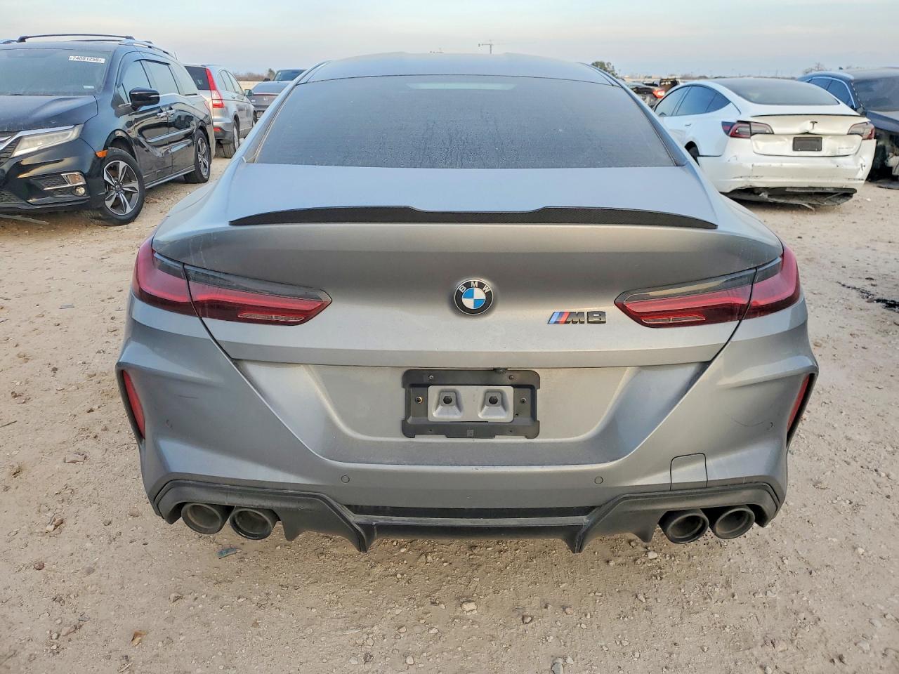 2025 BMW M8 photo 6
