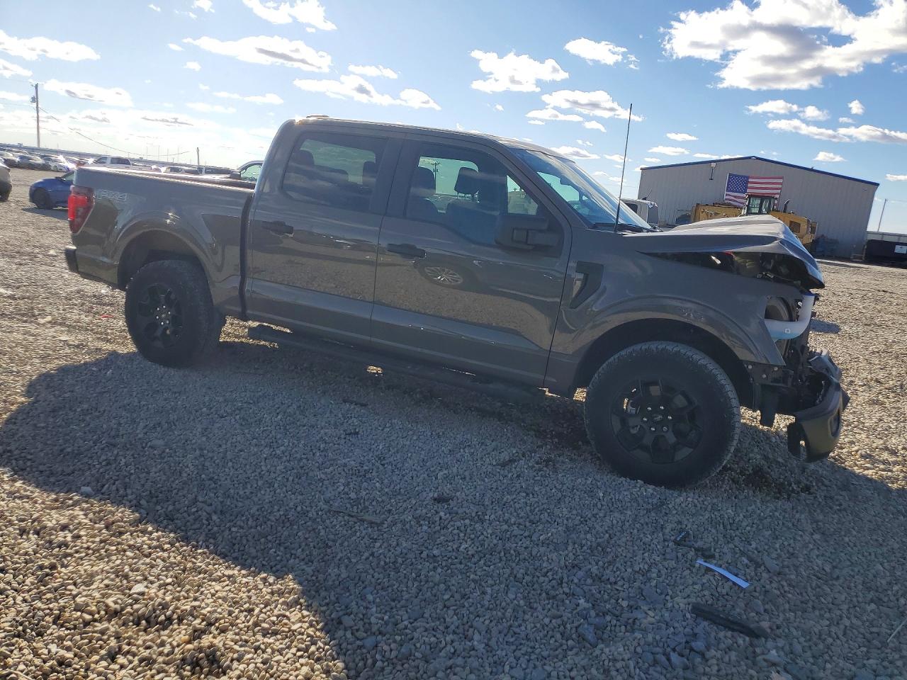 2025 FORD F150 STX photo 4