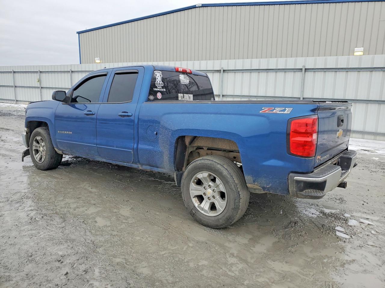 2015 CHEVROLET SILVERADO K1500 LT photo 3