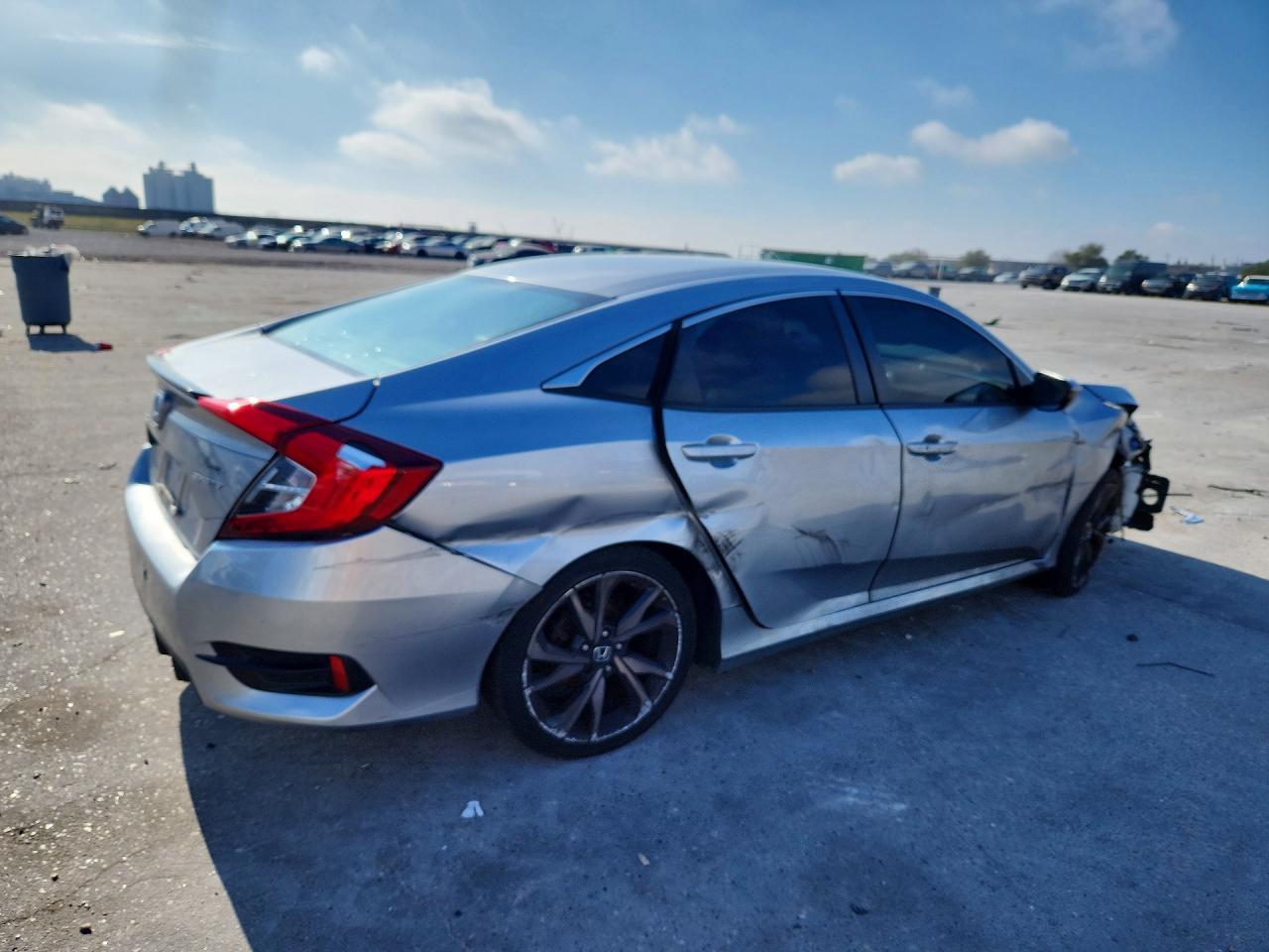 2020 HONDA CIVIC SPORT photo 5