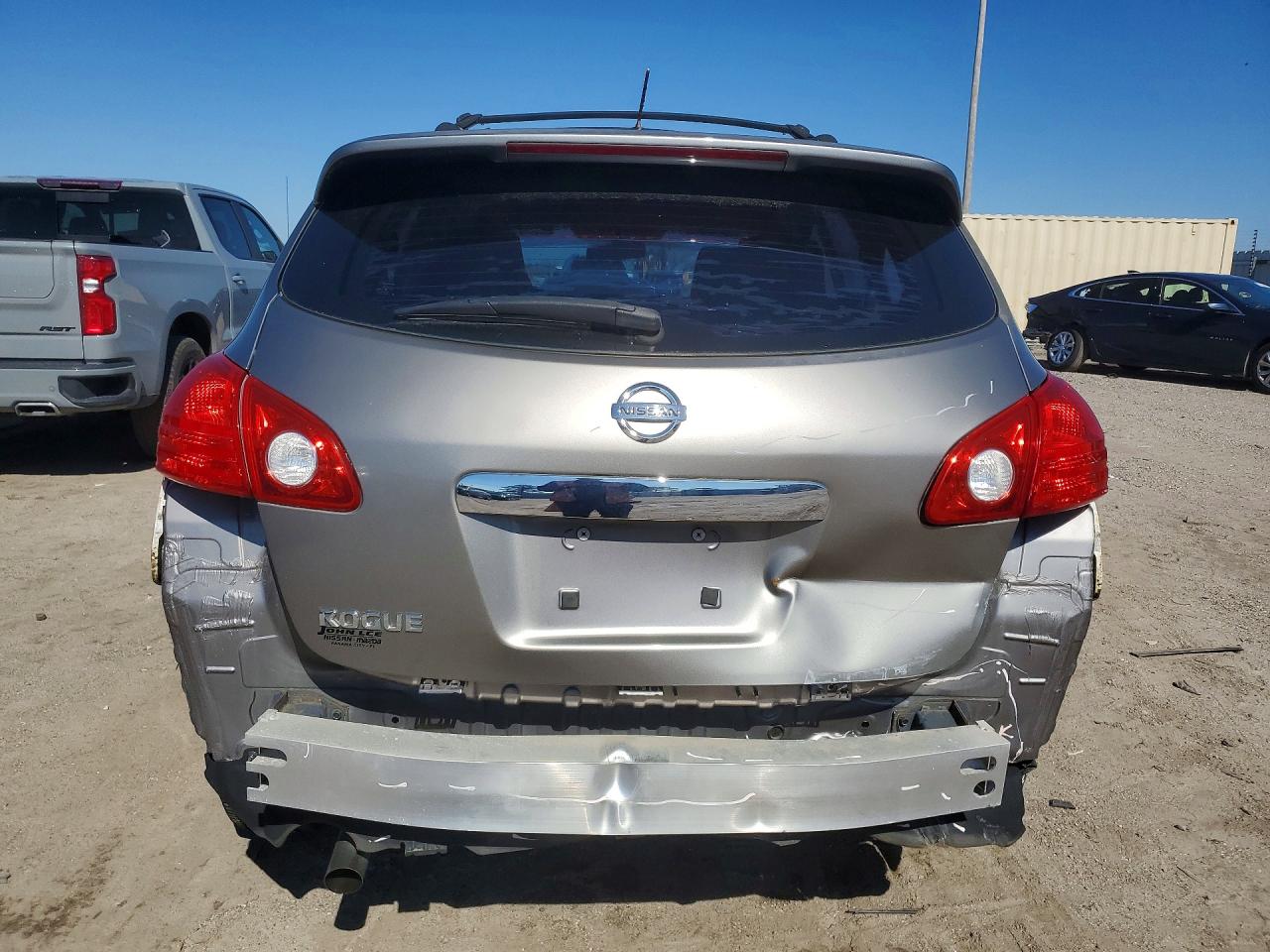 2013 NISSAN ROGUE S photo 16
