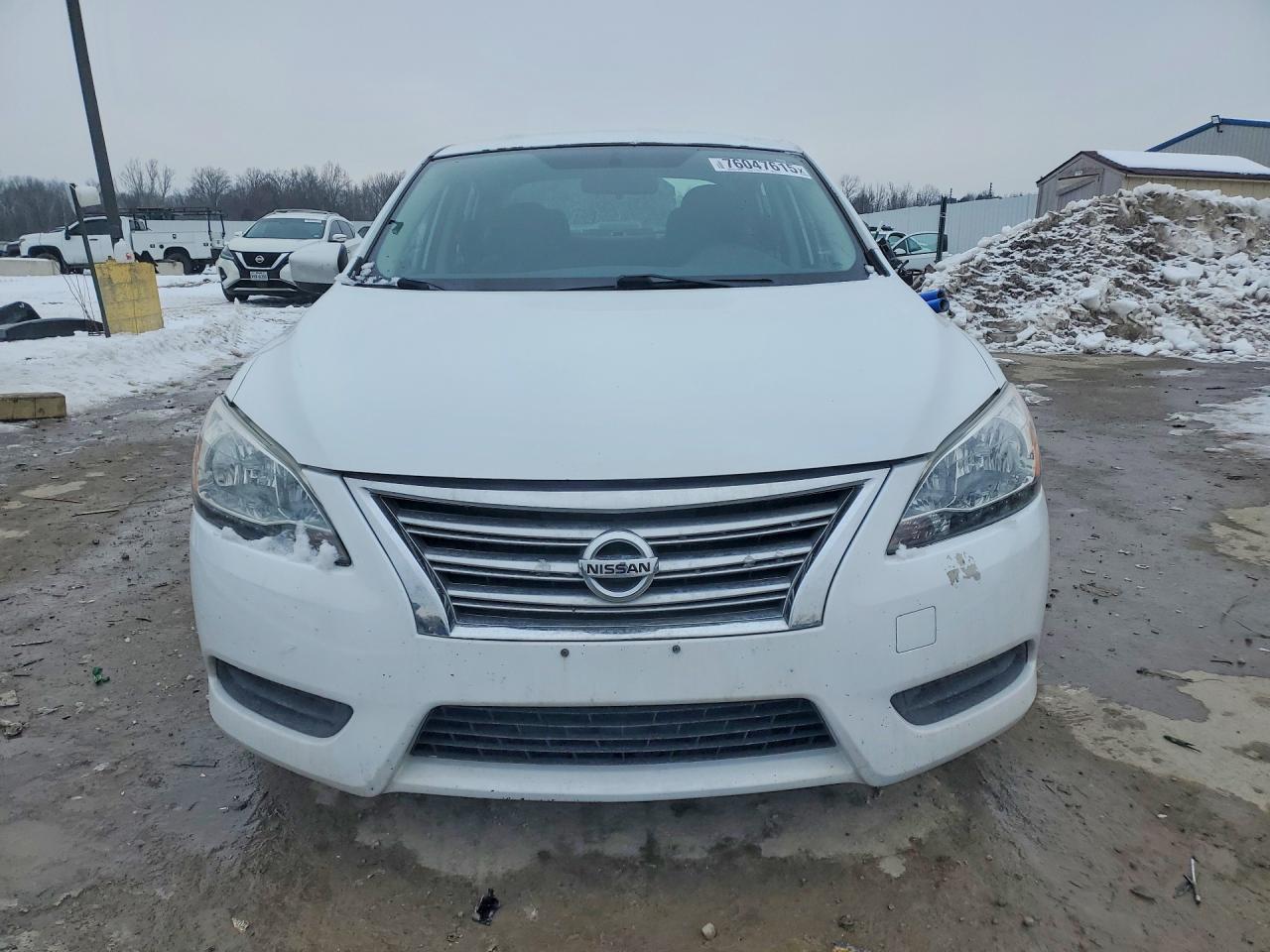 2015 NISSAN SENTRA S photo 9
