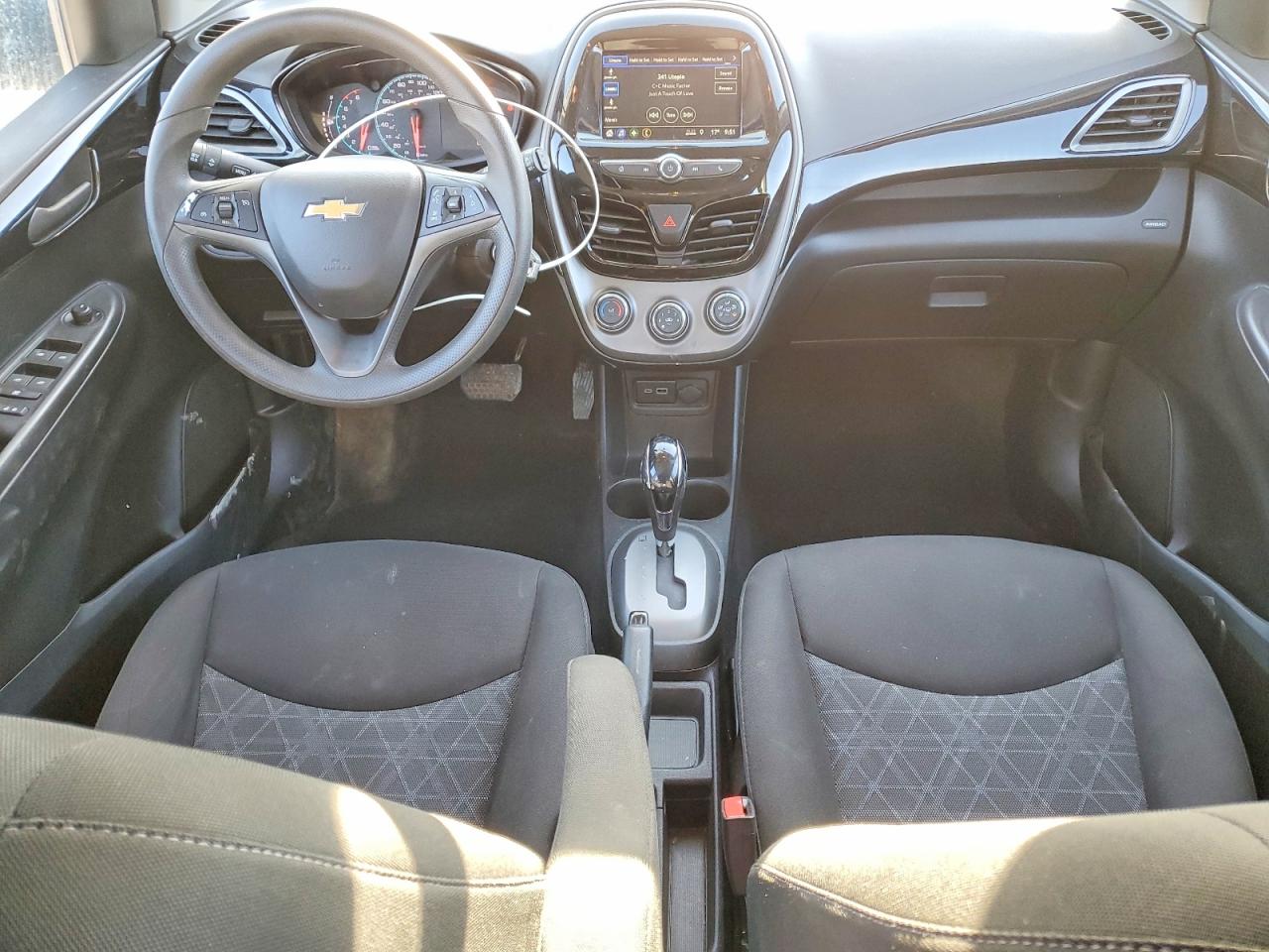 2019 CHEVROLET SPARK 1LT photo 8