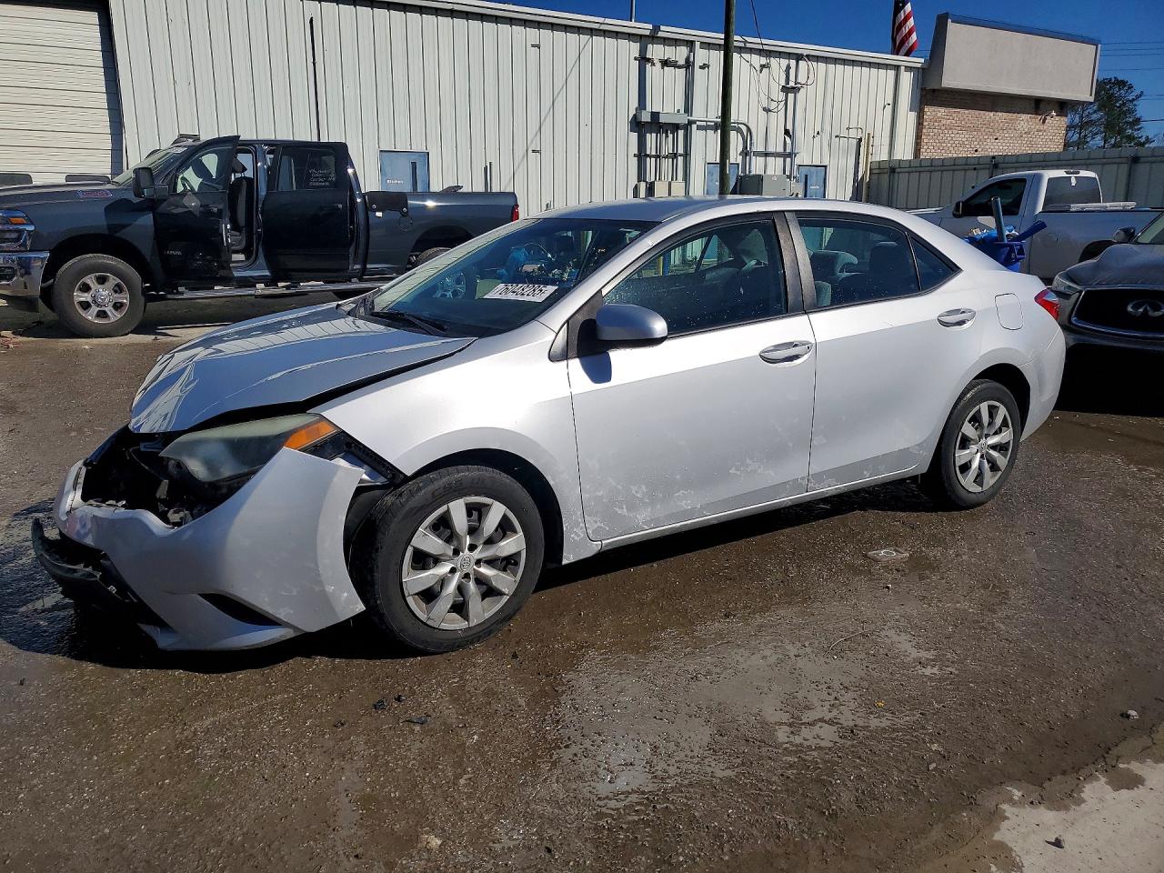 2014 TOYOTA COROLLA