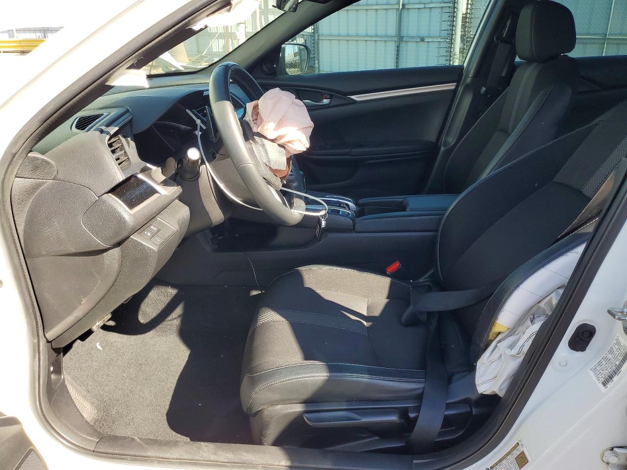 2020 HONDA CIVIC SPORT photo 7