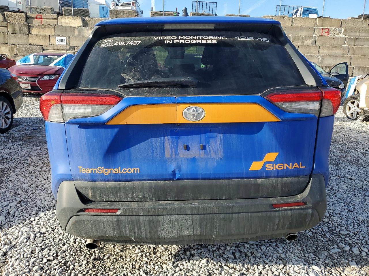 2025 TOYOTA RAV4 LE photo 11