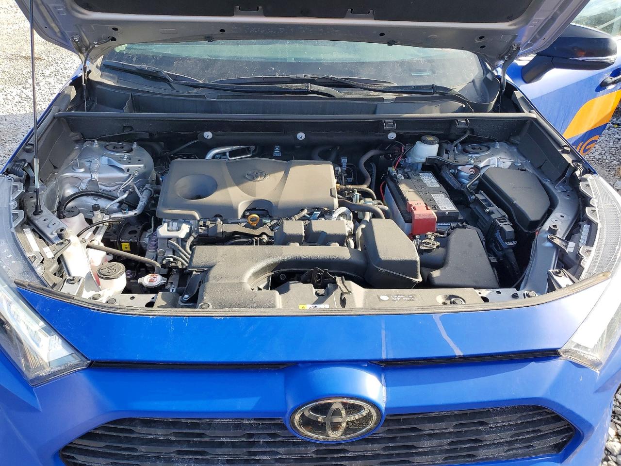 2025 TOYOTA RAV4 LE photo 23