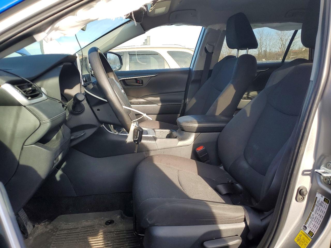 2025 TOYOTA RAV4 LE photo 13