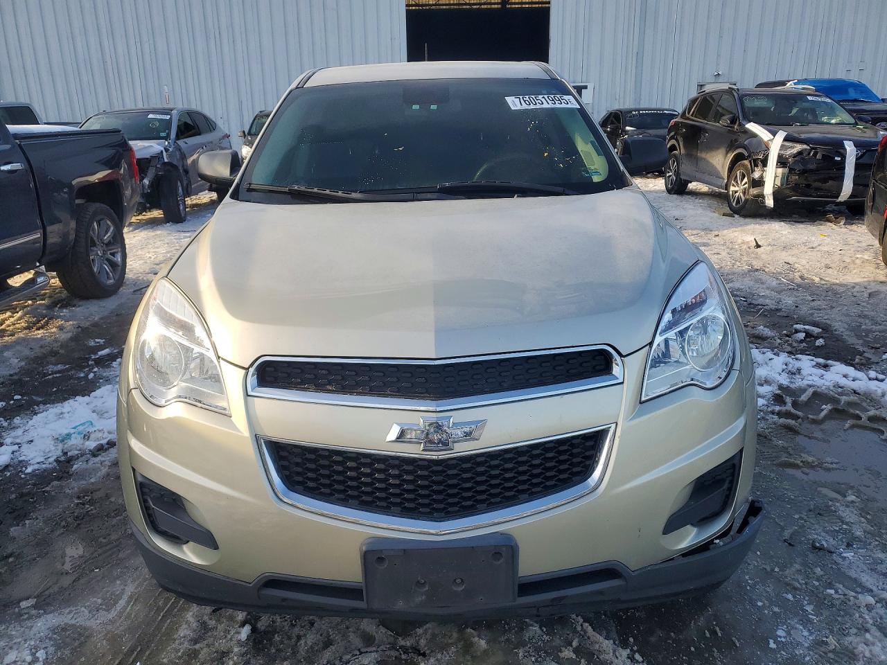 2013 CHEVROLET EQUINOX LS photo 9