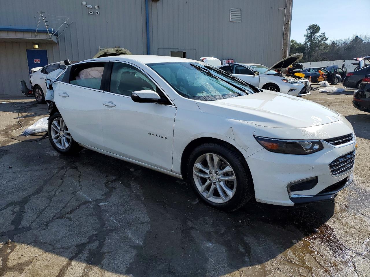 2017 CHEVROLET MALIBU LT photo 7