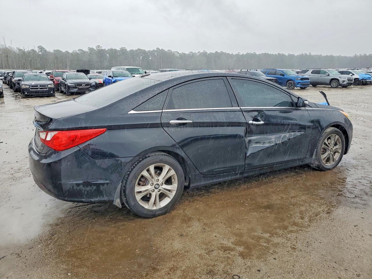 2013 HYUNDAI SONATA SE photo 5