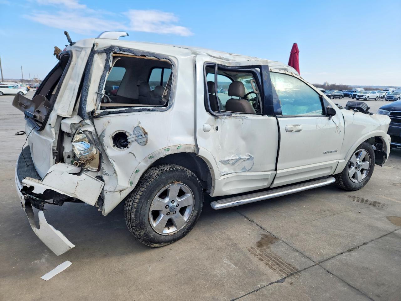 2004 FORD EXPLORER LIMITED photo 5