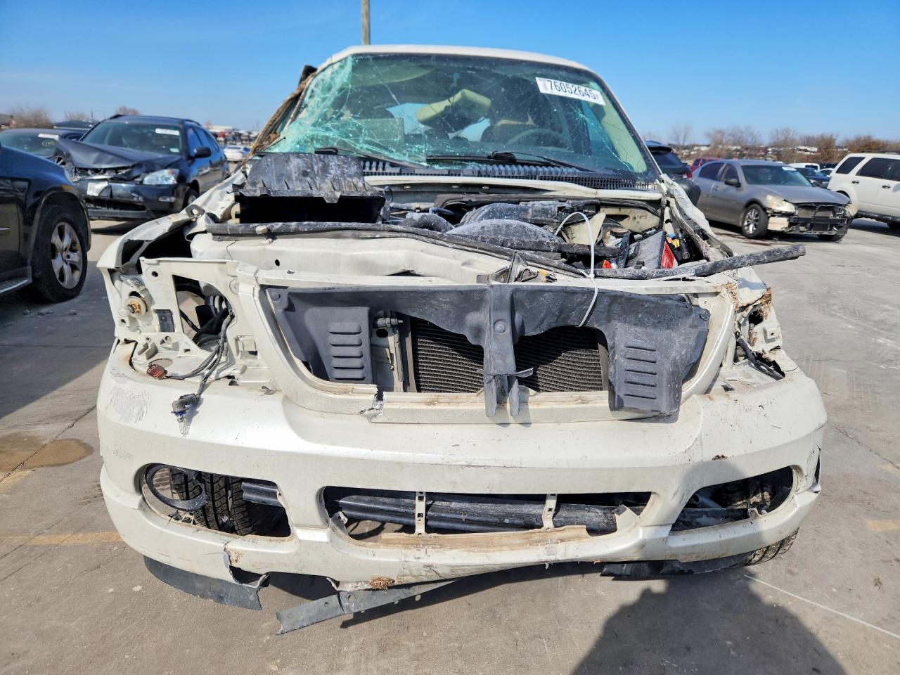 2004 FORD EXPLORER LIMITED photo 9