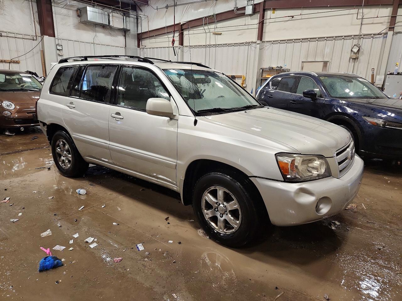 2007 TOYOTA HIGHLANDER BASE photo 4