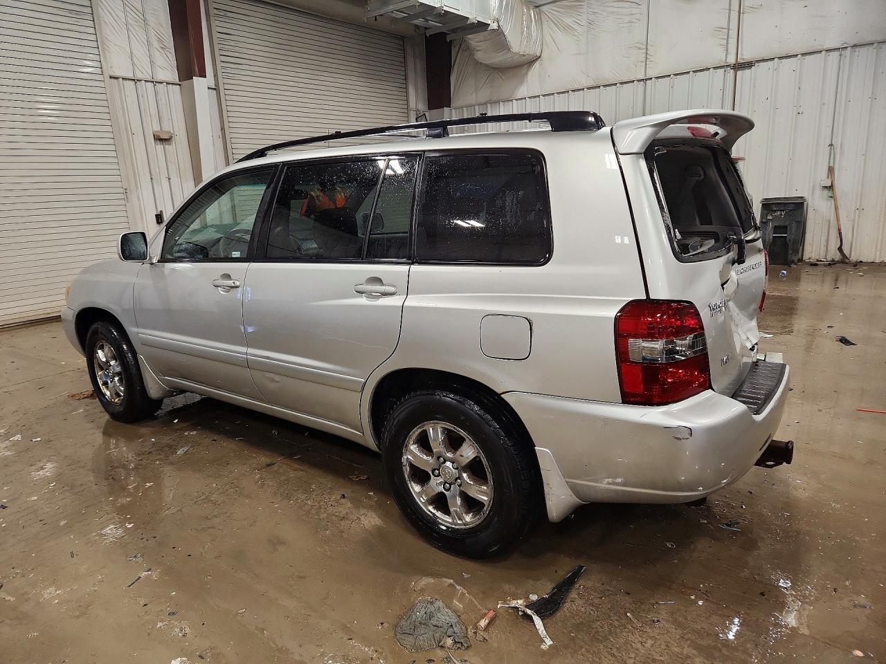2007 TOYOTA HIGHLANDER BASE photo 2