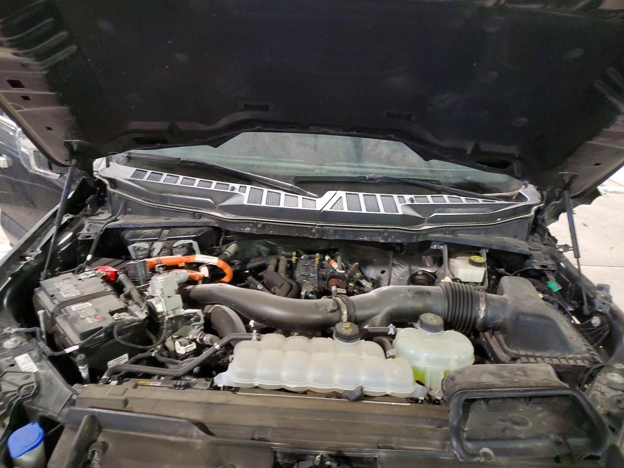 2024 FORD F150 LARIAT photo 21