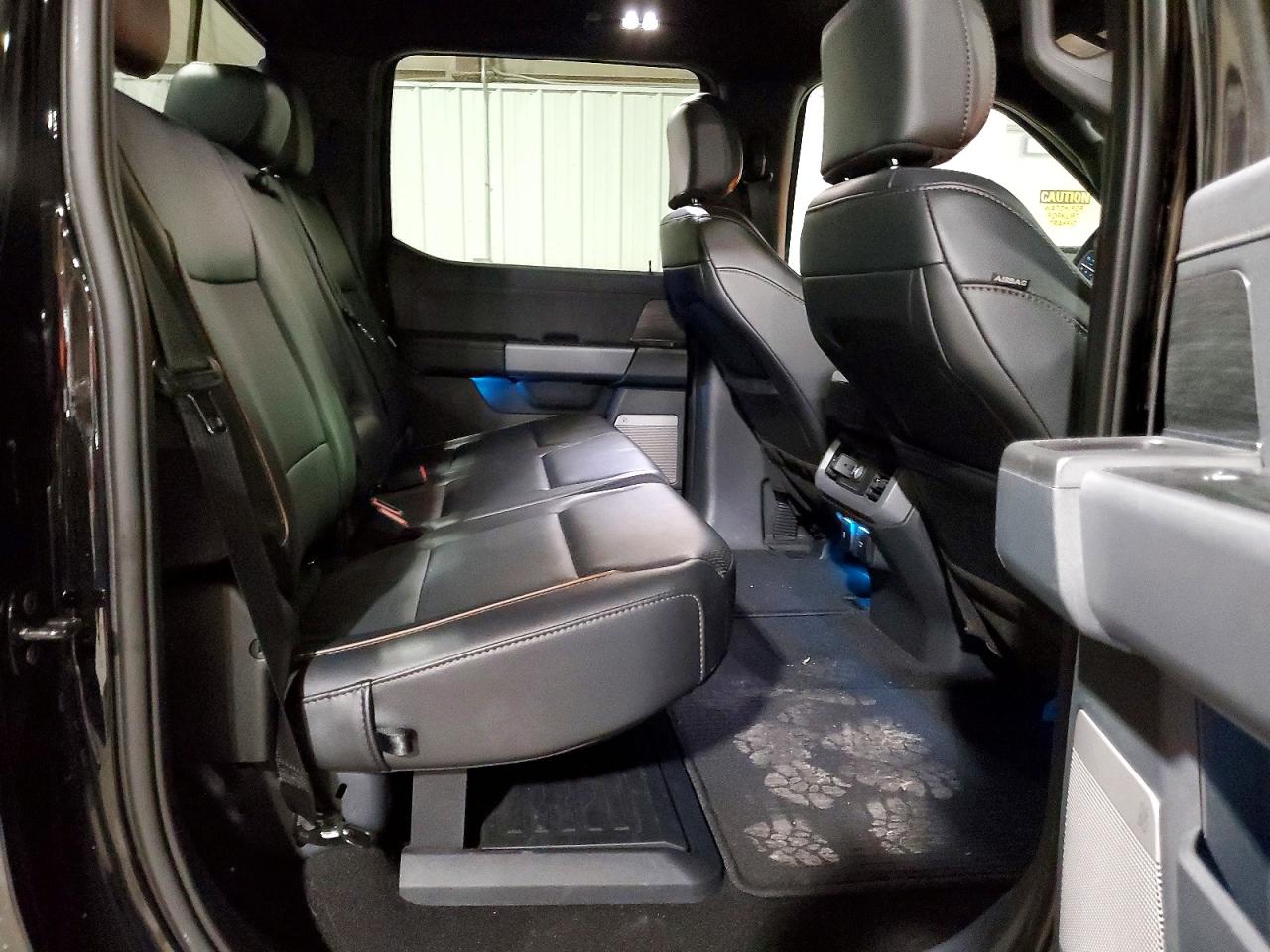 2024 FORD F150 LARIAT photo 19