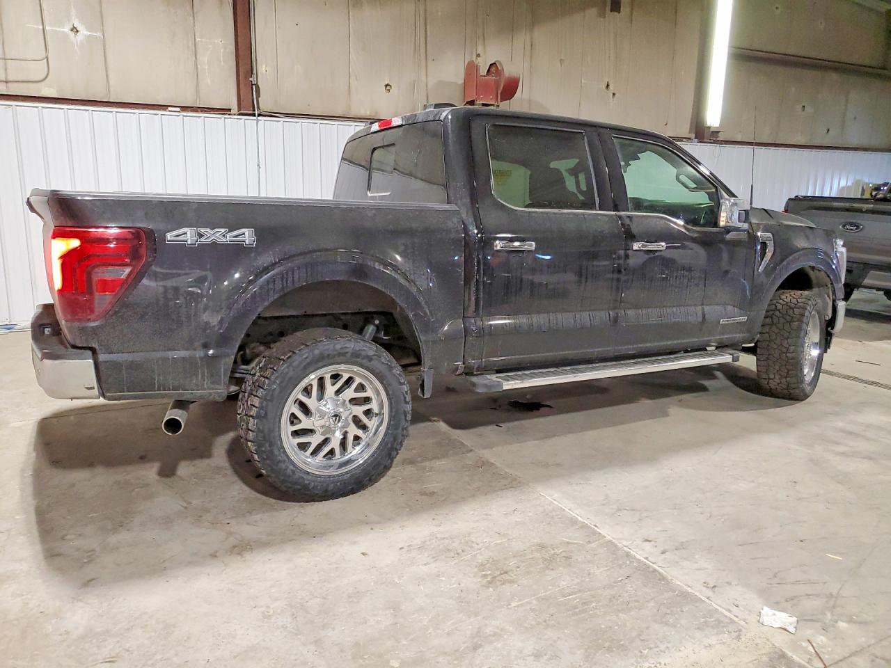 2024 FORD F150 LARIAT photo 5