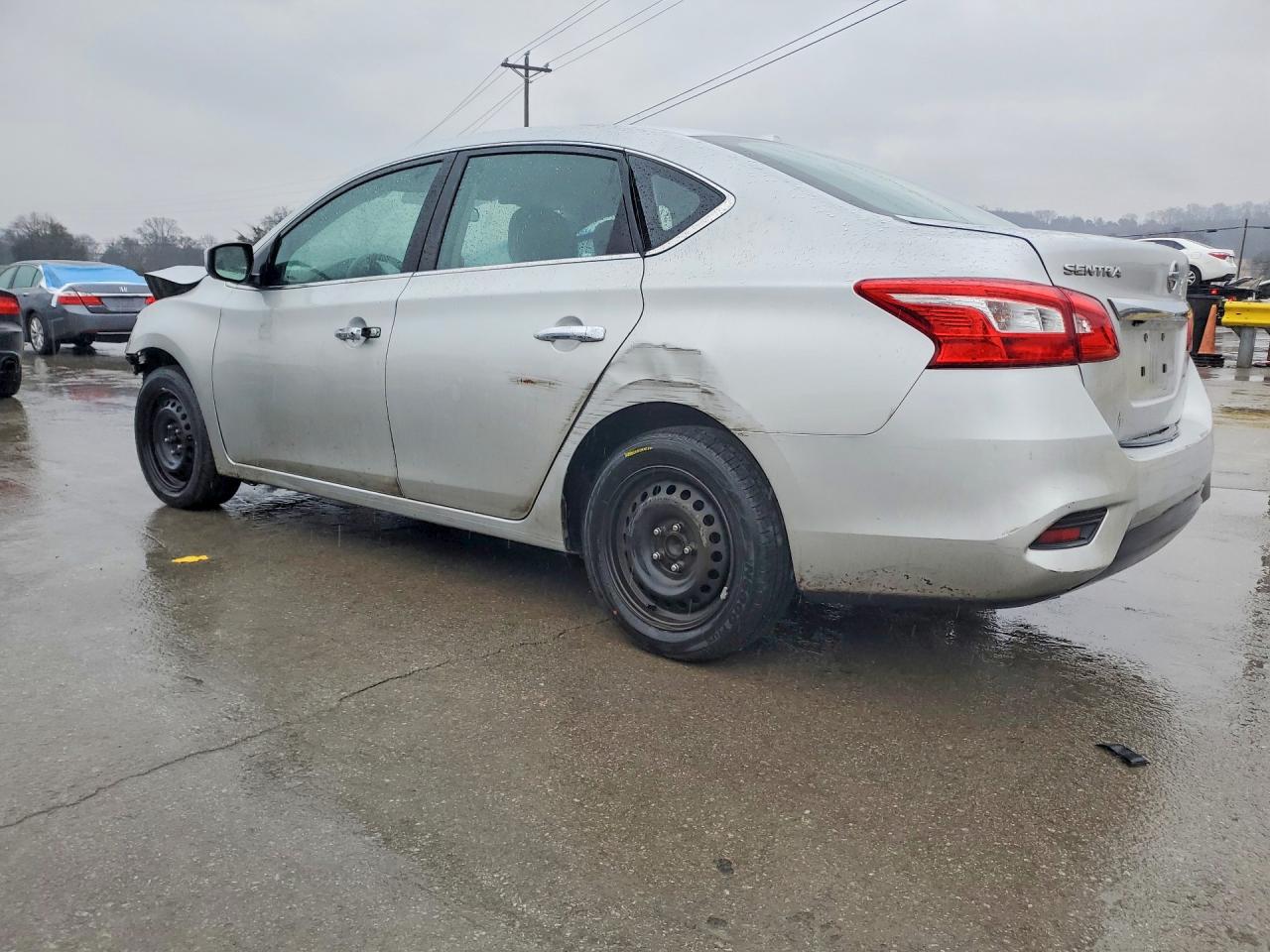2017 NISSAN SENTRA S photo 4