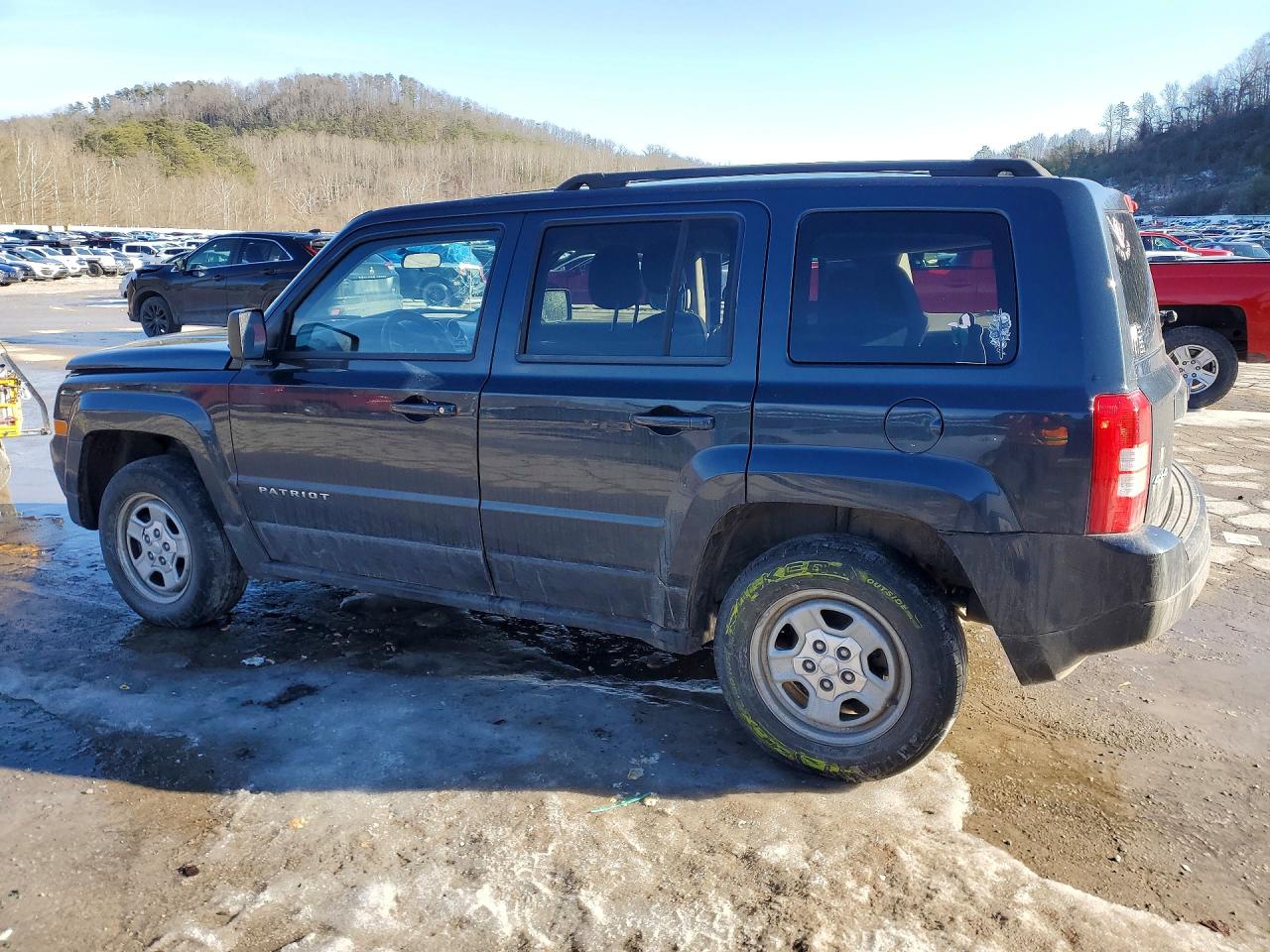 2015 JEEP PATRIOT SPORT photo 3