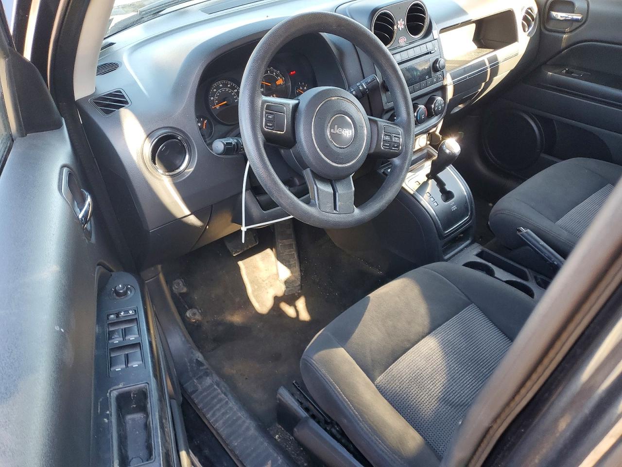 2015 JEEP PATRIOT SPORT photo 15