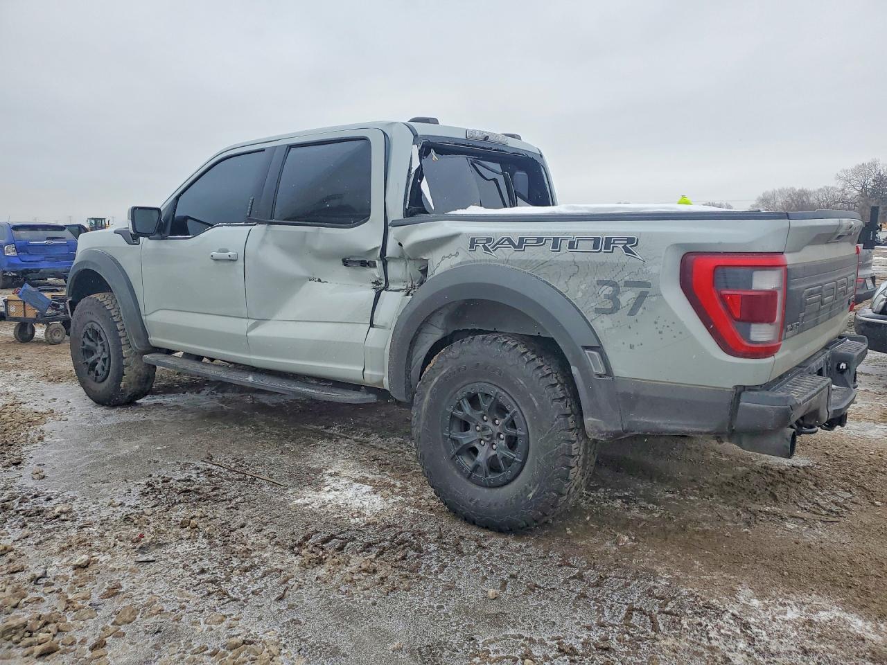 2023 FORD F150 RAPTOR photo 2