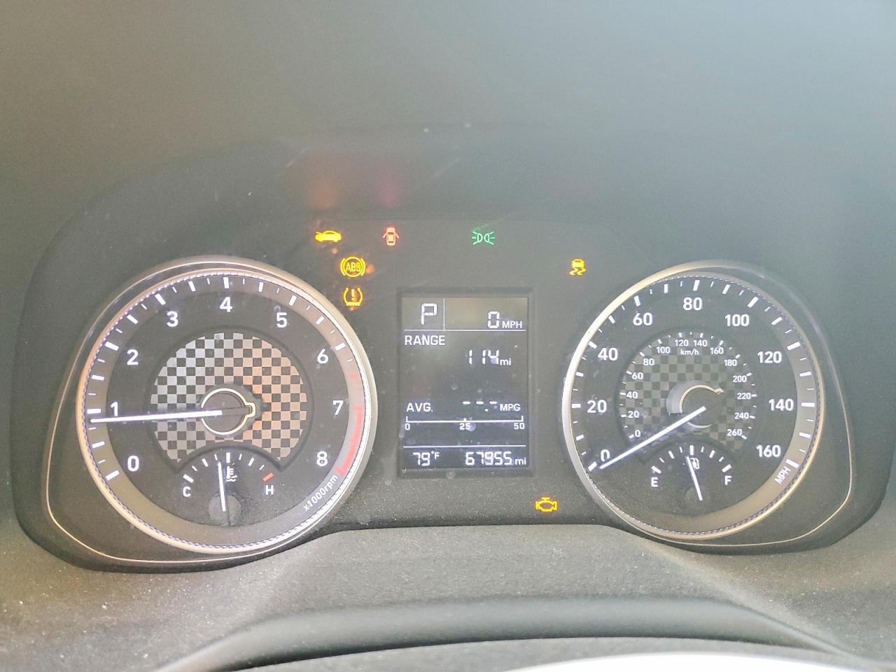 2019 HYUNDAI ELANTRA SE photo 9