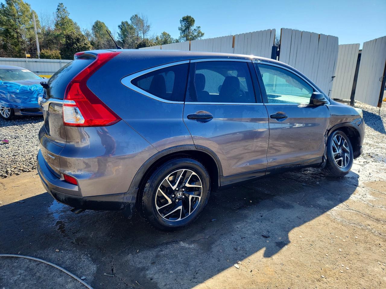 2016 HONDA CR-V SE photo 3
