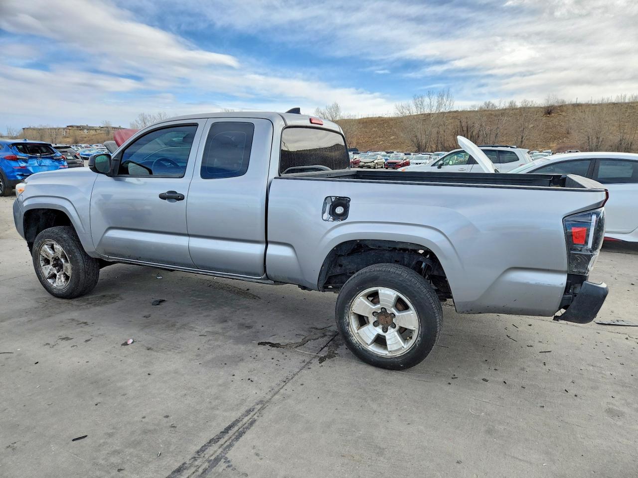2019 TOYOTA TACOMA ACCESS CAB photo 4