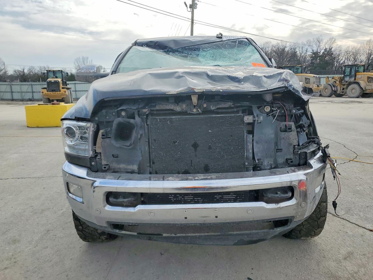 2017 RAM 2500 LARAMIE photo 5