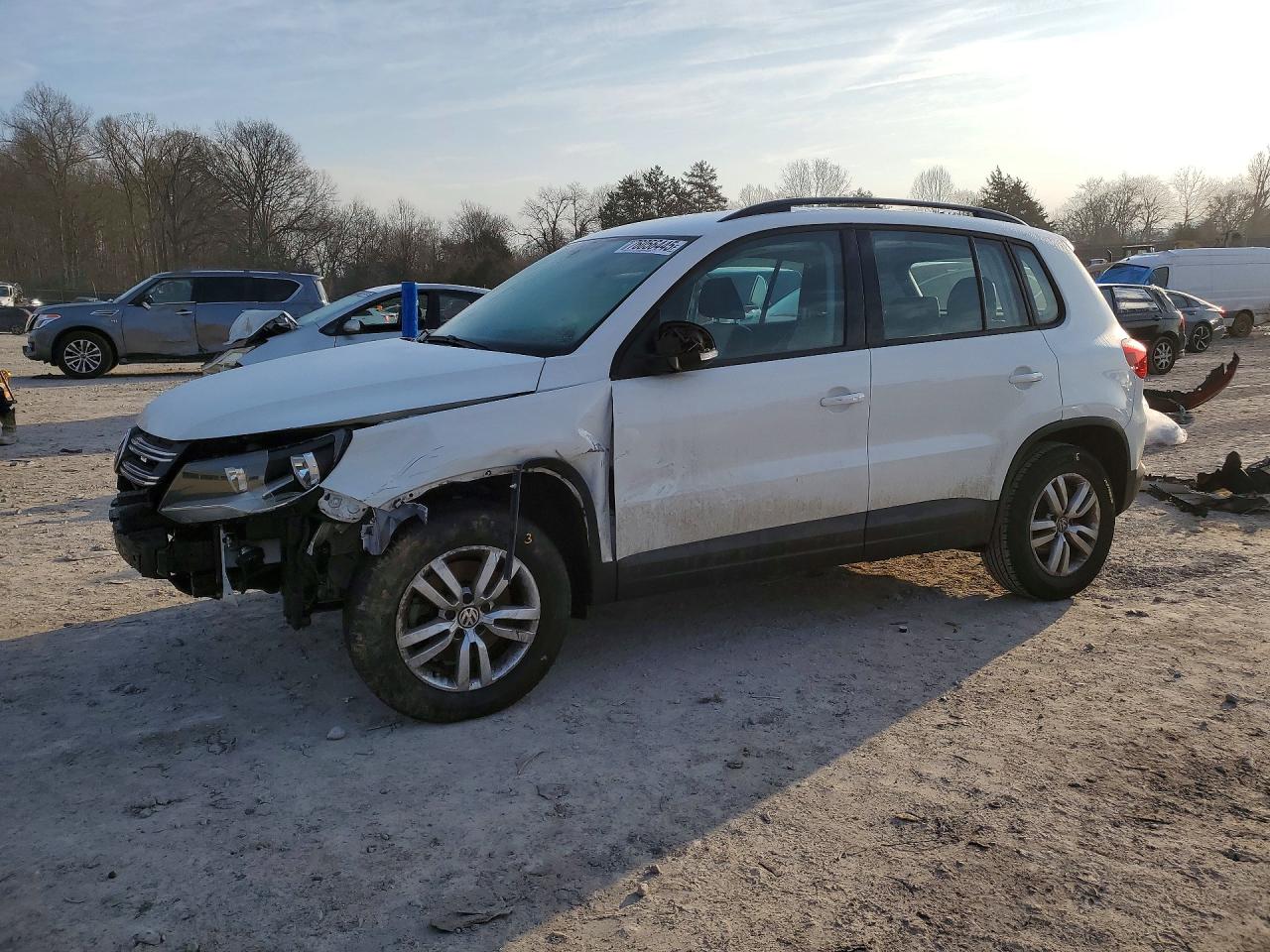 2017 VOLKSWAGEN TIGUAN