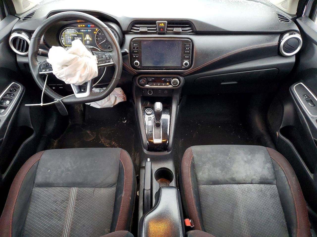 2024 NISSAN VERSA SR photo 10