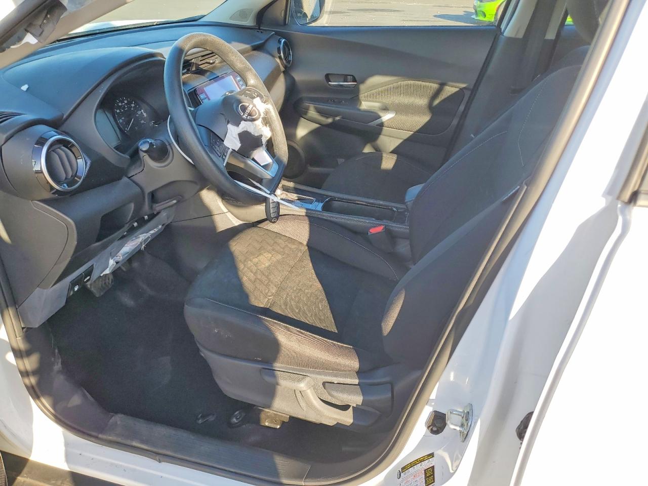 2022 NISSAN KICKS SV photo 13