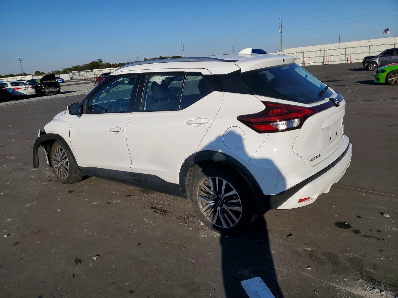 2022 NISSAN KICKS SV photo 3