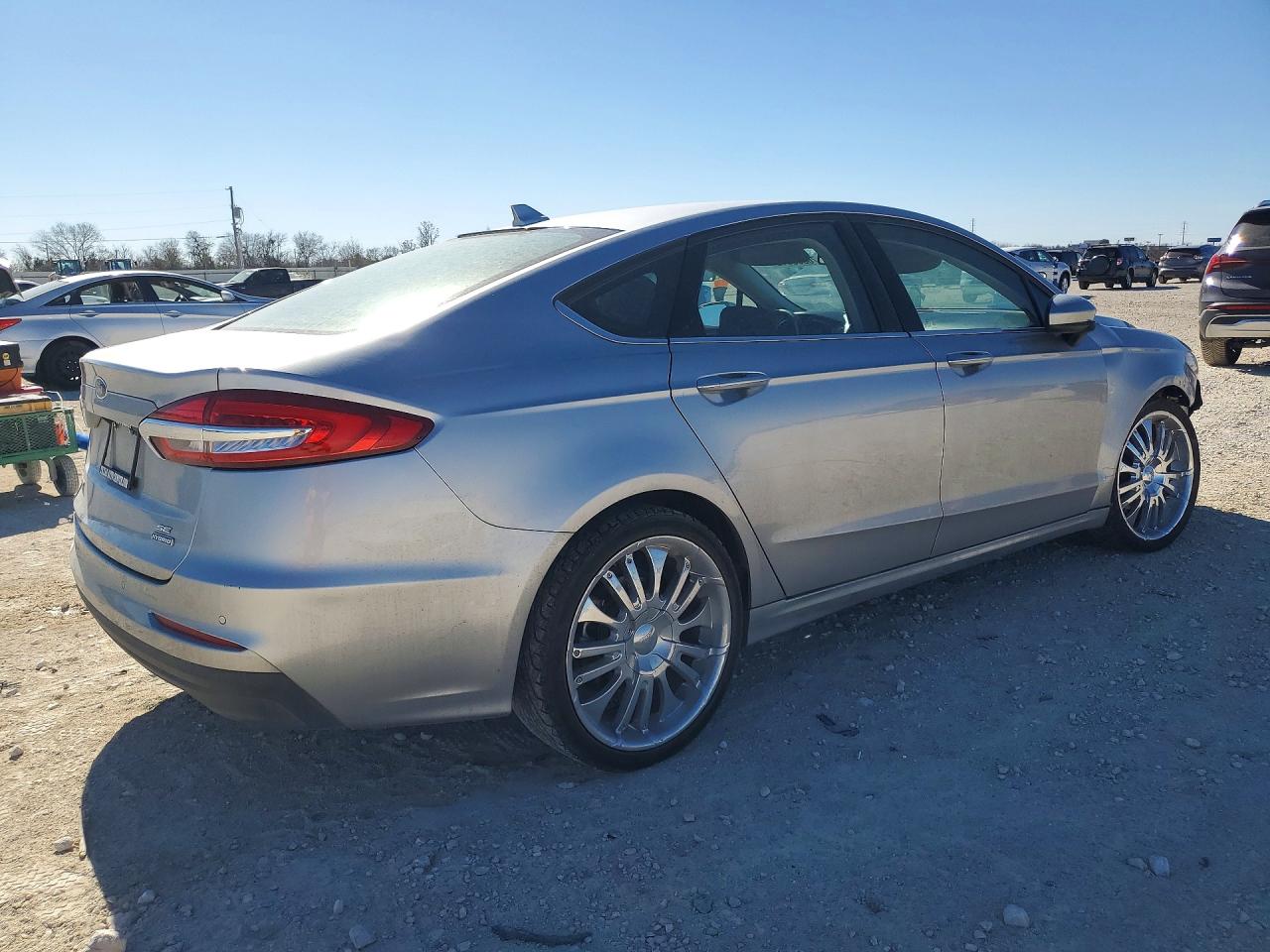 2020 FORD FUSION SE photo 5