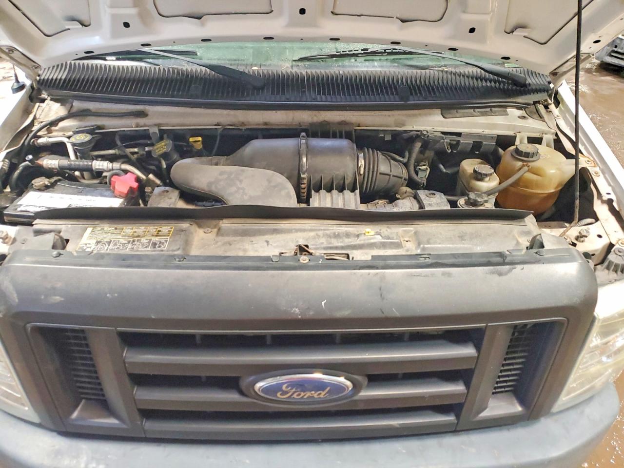 2011 FORD ECONOLINE CARGO E-25 photo 12