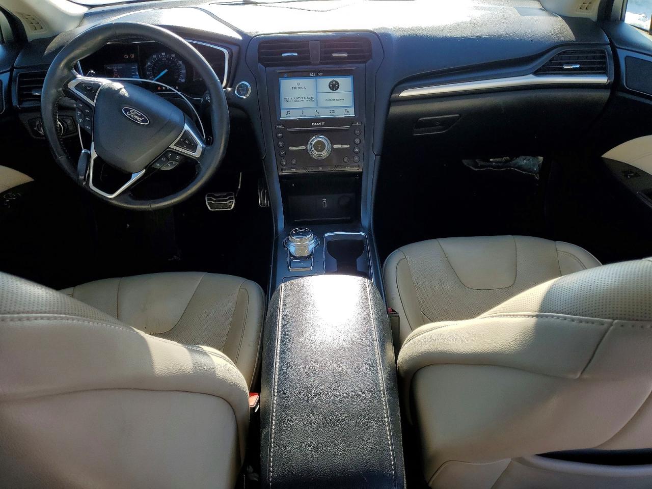 2017 FORD FUSION TITANIUM photo 22