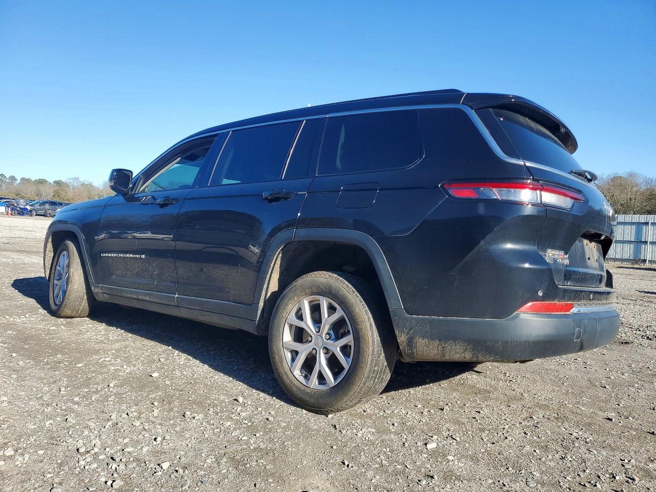 2022 JEEP GRAND CHEROKEE L LIMITED photo 2