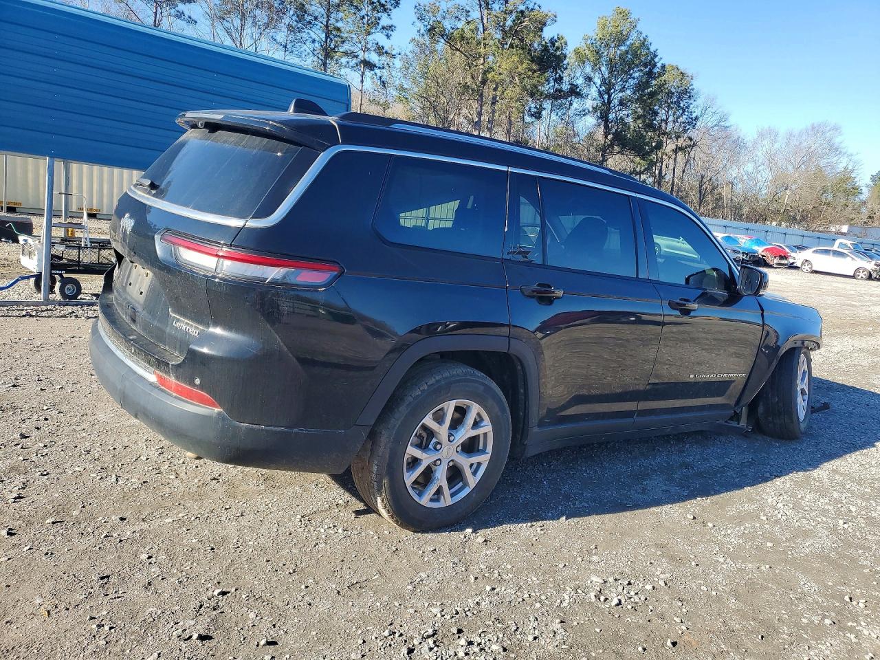 2022 JEEP GRAND CHEROKEE L LIMITED photo 3