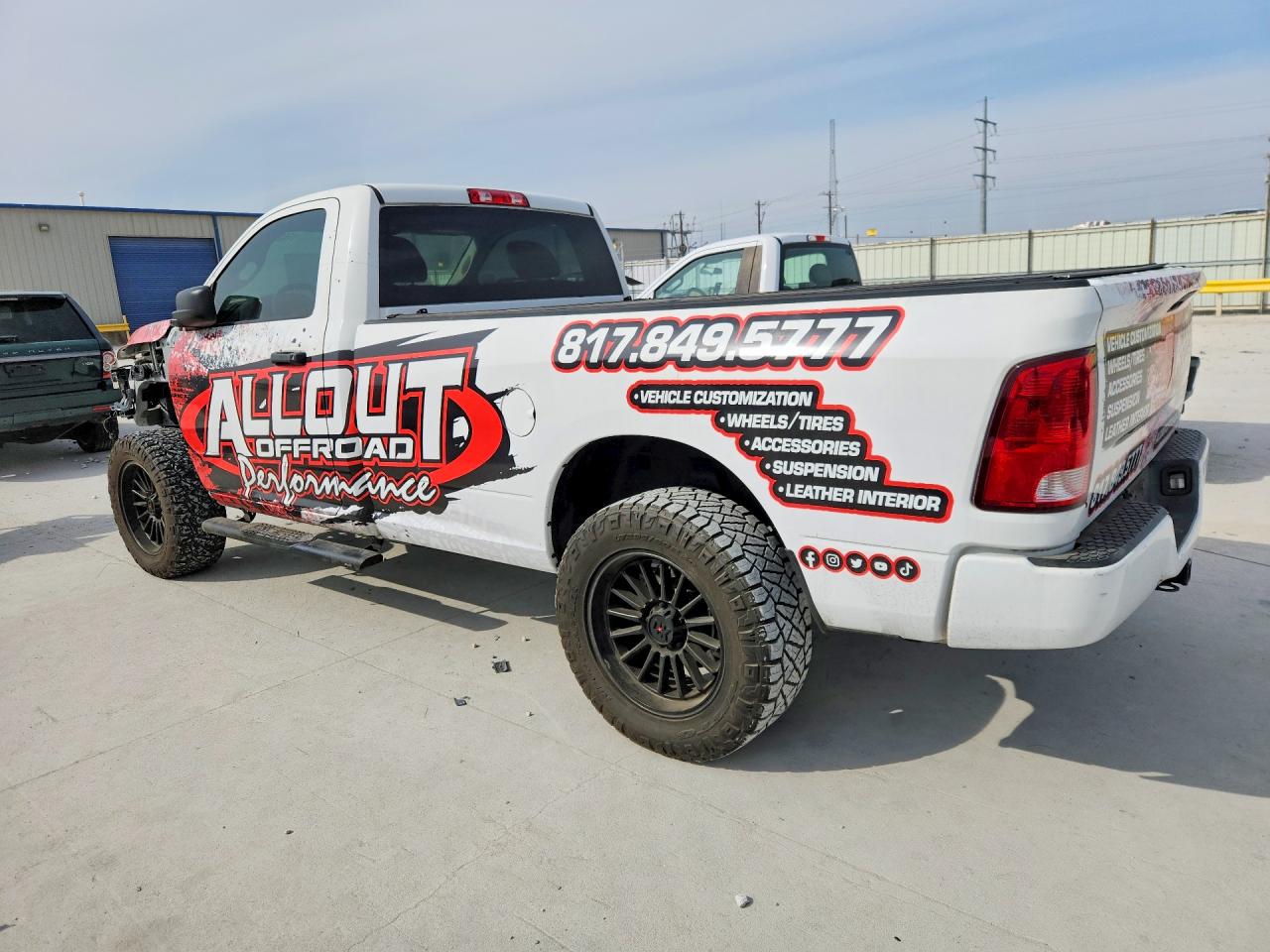 2021 RAM 1500 CLASSIC TRADESMAN photo 2