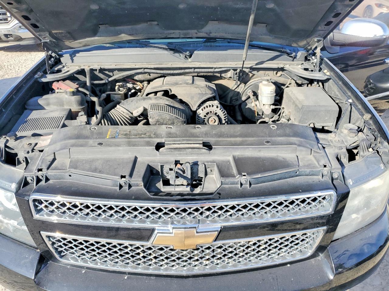 2011 CHEVROLET SUBURBAN K1500 LTZ photo 12