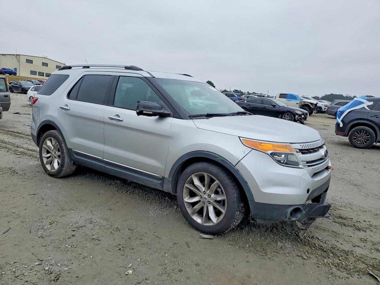 2014 FORD EXPLORER XLT photo 7
