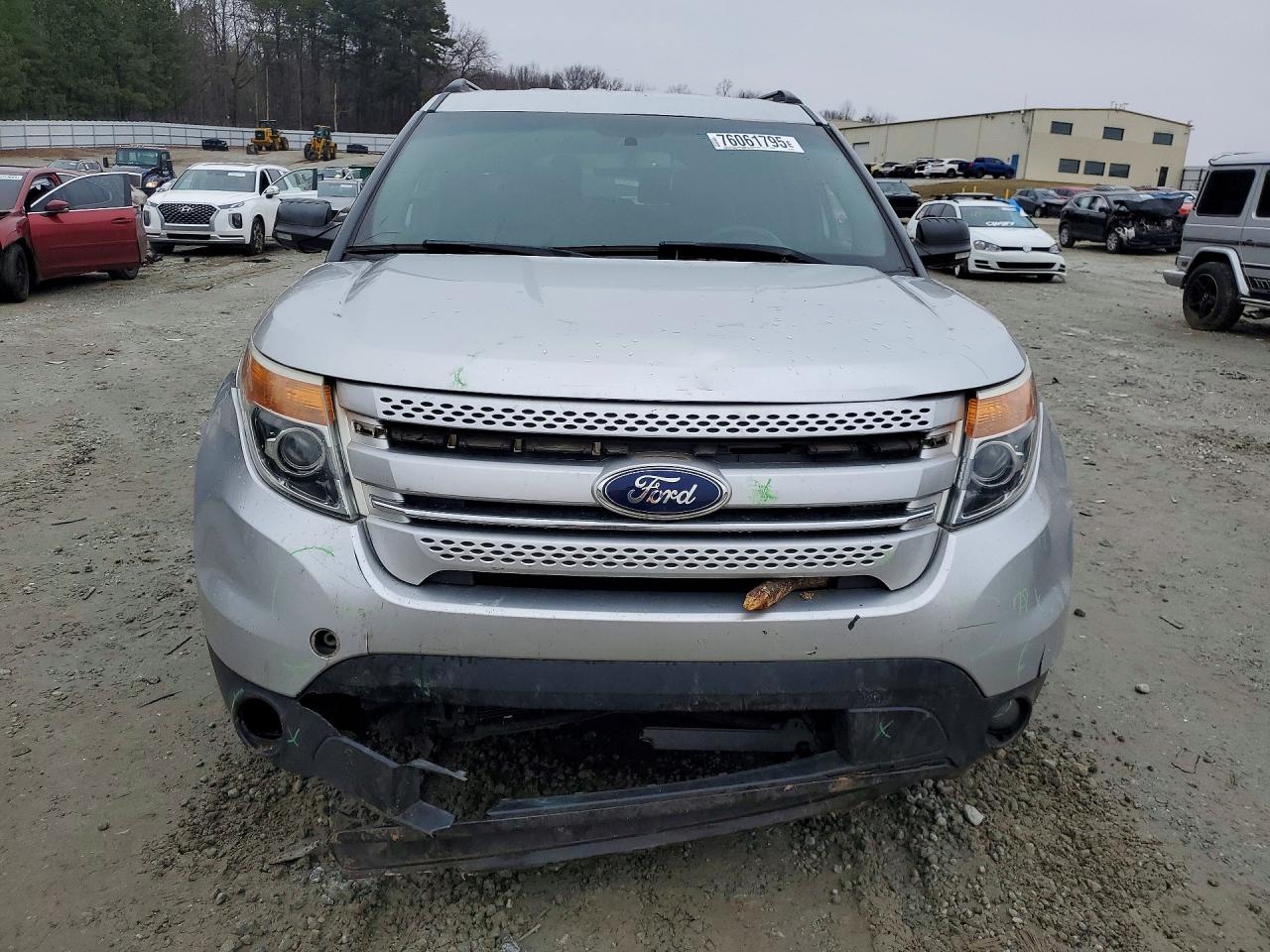 2014 FORD EXPLORER XLT photo 9
