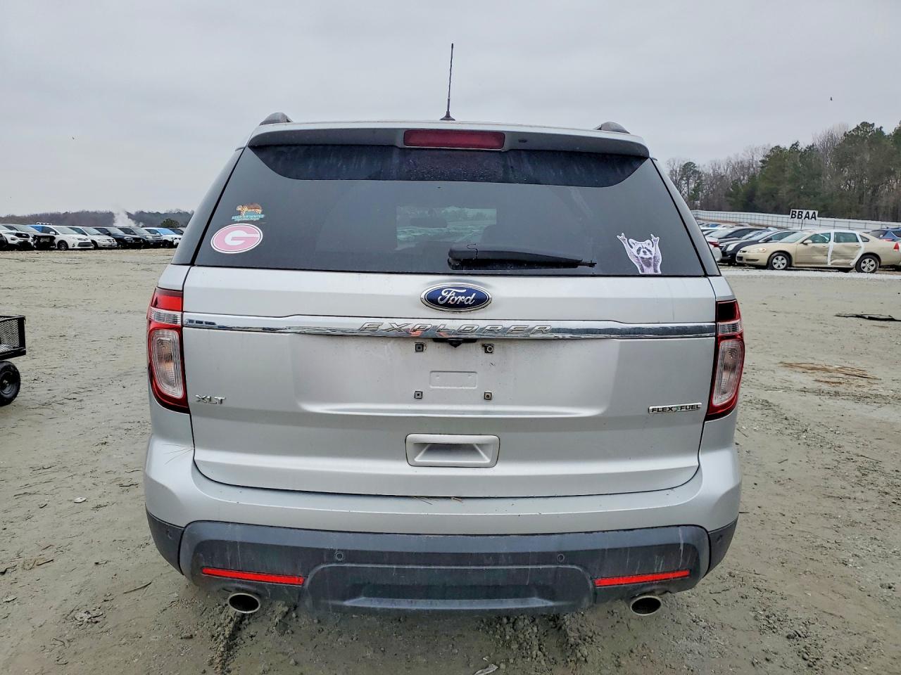 2014 FORD EXPLORER XLT photo 11
