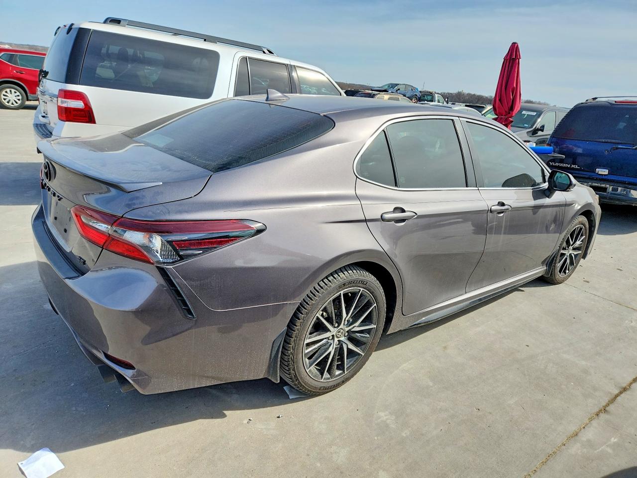 2023 TOYOTA CAMRY SE photo 7